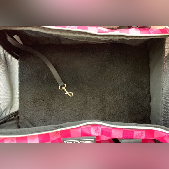 SALE - Betsey Johnson Pink Checks Pet Carrier for Small Pets - Picture 8 of 11